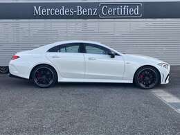 メルセデスの認定中古車では、専用のコールセンターにオペレータが24時間365日待機。万一走行不能となった場合でも、現場での応急処置、車両の牽引など無料でサポートします。