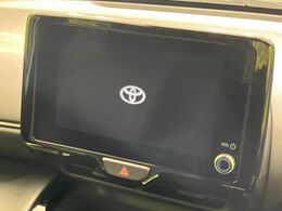 【純正8型ナビ】人気の純正ナビを装備しております。ナビの使いやすさはもちろん、オーディオ機能も充実！キャンプや旅行はもちろん、通勤や買い物など普段のドライブも楽しくなるはず♪