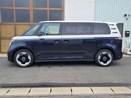 お車に関することは島根県出雲市のRIGHT.にお任せください！・営業時間 10:00～19:00 ・定休日 日曜、祝日※ご来店の際は事前にお電話ください