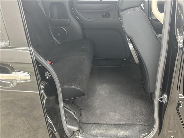 【フロアマット】『フロアマット』の画像になります。写真の内容に関してご不明点、ご質問等がございましたらお気軽にガリバー店舗までお問い合わせください。