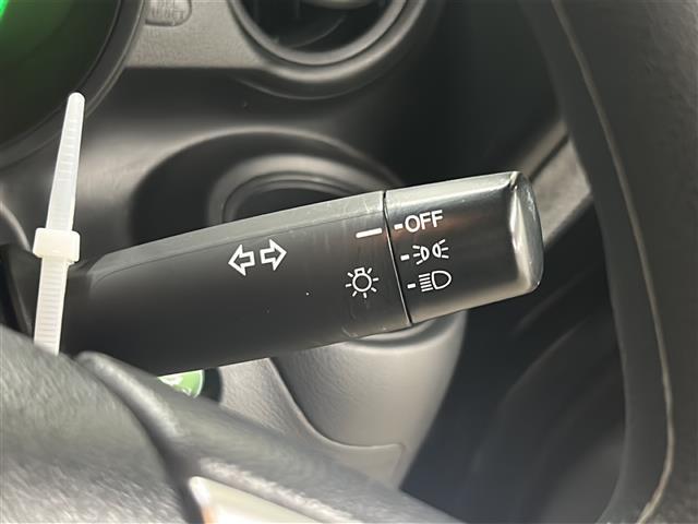 気になる車はすぐにお問い合わせください！画面右側の0066から始まる無料ダイヤルからお問い合わせ下さい！専門スタッフがお車のご質問にお答えいたします！