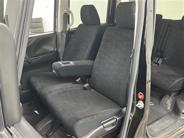 【助手席】『助手席周辺』の画像になります。写真の内容に関してご不明点、ご質問等がございましたらお気軽にガリバー店舗までお問い合わせください。