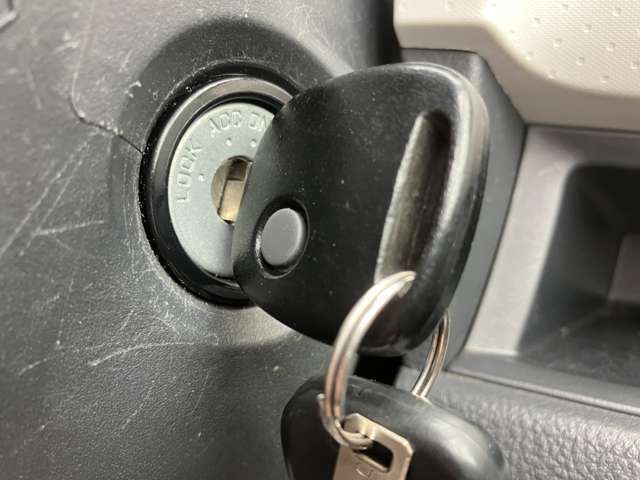 軽自動車専門店！乗用タイプからお仕事やレジャーに重宝する1BOXタイプまで、軽自動車ならお任せください！