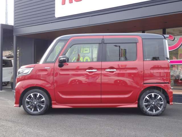 小回りが利くので狭い駐車場や道も快適☆