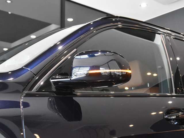 BMW、MINI認定中古車は360°を徹底的にチェック。エンジンやトランスミッション、電気系統やコンピュータ・システムなどを詳細に点検。交換基準に達した部品は整備した後にご納車いたします。