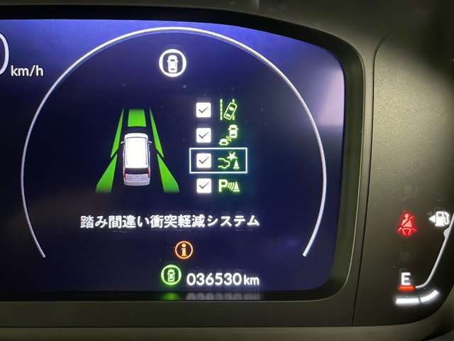 掲載箇所以外にご希望の写真がございましたら、お気軽にお問い合わせ下さい！メールや郵送でお送りさせていただきます。