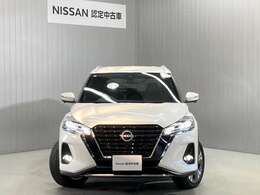 揺れにくい・ブレにくい・滑りにくい！どんな道だって思いのままに走れる。本格電動式4WD！