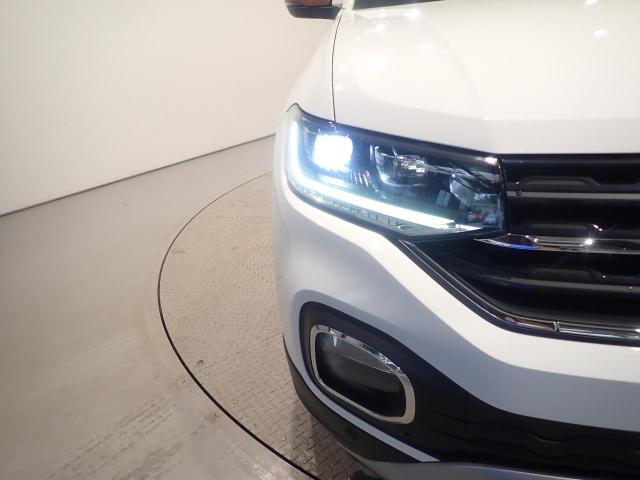 LEDヘッドランプを装備していますので、消費電力も少なく、とってもECO。