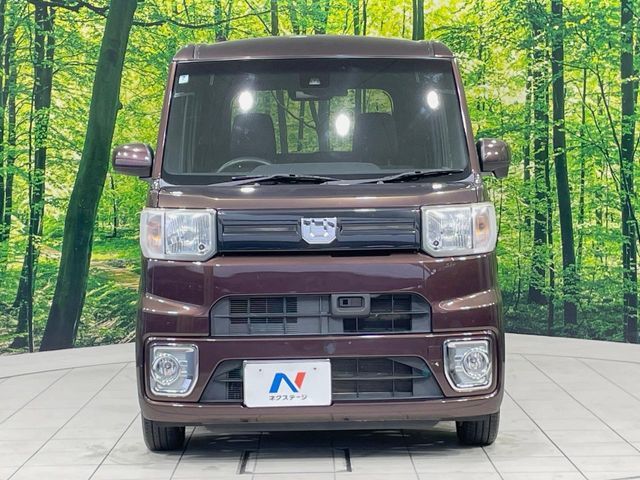 弊社では、全車『修復歴なし』のお車のみ取り扱っております。専任バイヤーによる厳選した仕入れの後、入庫後の車両チェックを行い、ネクステージが認定した高品質な中古車をご提供しております。