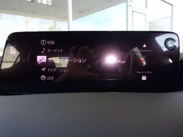 Applecarplay・androidautoが接続可能！スマートフォンを最も安全に操作することができます！音楽の再生・ナビ・通知などドライブしながら快適に操作できますね☆
