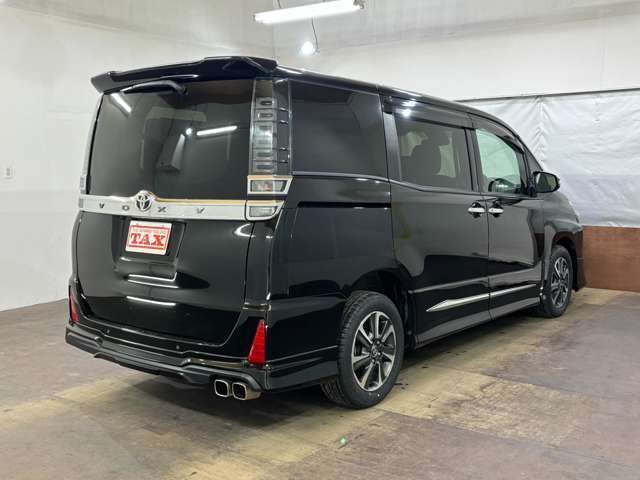 当店は安心のJUメンバーショップ！！JUでの仕入れや下取り車など展示しております☆（JU＝社団法人日本中古自動車販売協会連合会）