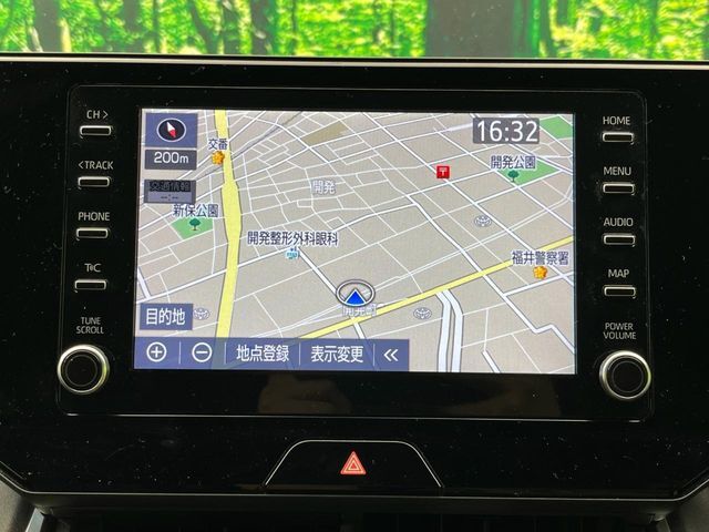 【問合せ：0776-53-4907】【8型ナビ機能付きディスプレイオーディオ】ナビ機能搭載の他、お持ちのスマートフォンと連携して、ナビやbluetoothでの音楽再生が可能です♪