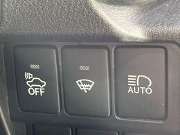 【寒冷地仕様】冬場の冷え込みが厳しい地域や降雪地域にお住いの方はもちろん、スキーやスノボなどウィンタースポーツを楽しみたい方には必須の装備！あるのと無いのでは安心感が違います！