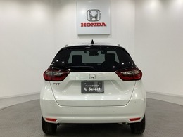 【Honda認定中古車 U-Select】　は3つの安心をお約束します。　1　Hondaのプロが整備した安心。 2　第三者機関がチェックした安心。　3　購入後もHondaが保証する安心。