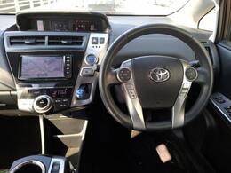 ルーフが高く見晴らしもいい★そしてナビモニターも見やすい位置で運転、ナビとも操作しやすいですよ！