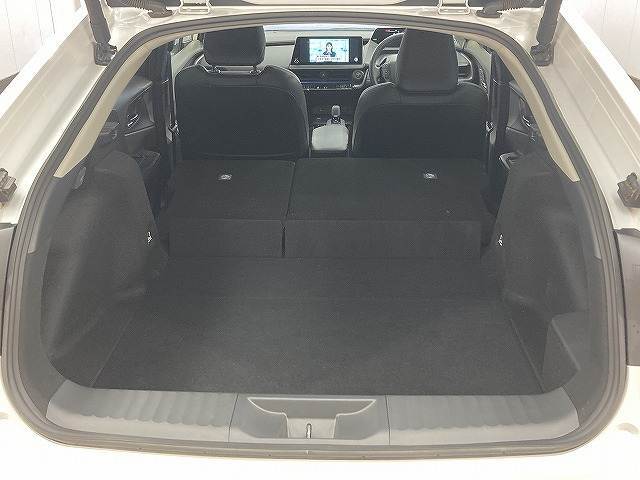 ☆全車修復歴なし！鑑定付きの良質なお車のみを厳選して展示中☆第3者機関の認定付き車ですので、遠方の方でも、安心してご検討いただけます。