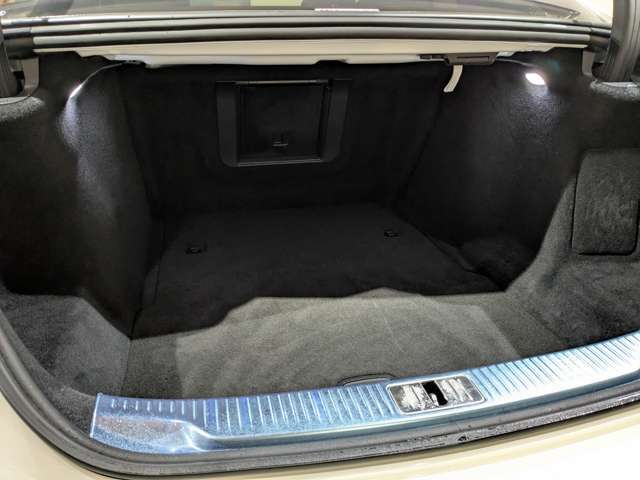 当店ではお客様ひとりひとりに丁寧なご対応を心がけておりますため、予約制とさせていただいております。