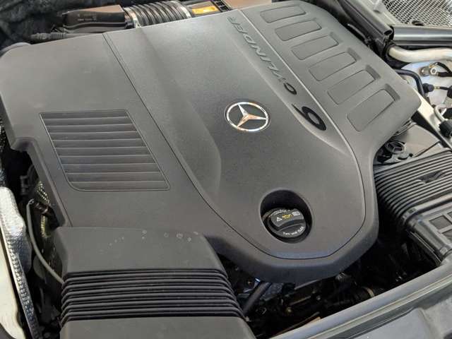 ボディカラー、グレード、オプション装備・価格など総合的に価格以上に価値を感じていただける車両を中心に仕入れをしています。多数のラインナップからお気に入りの1台をお買い求めいただく事ができます。