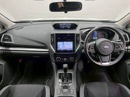 見通しの良いコックピットは普段のドライブに最適。運転しやすいお車となります。