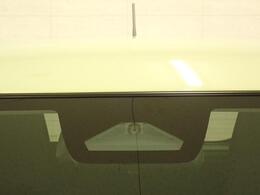 右左折時の歩行者や自転車、右折時の自動二輪車も検知する衝突被害軽減ブレーキ　デュアルセンサーブレーキサポートII搭載！！