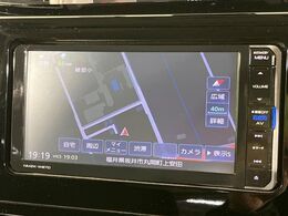 【純正ナビ】人気の純正ナビを装備。オーディオ機能も充実しており、Bluetooth接続すればお持ちのスマホやMP3プレイヤーの音楽を再生可能！毎日の運転がさらに楽しくなります！！