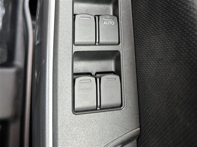 【窓操作部】軽い力で、窓を開けたり閉めたりすることができます！掲載箇所以外にご希望の写真がございましたら、お気軽にお問い合わせ下さい！メールや郵送でお送りさせていただきます。
