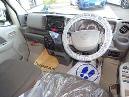 エマージェンシーブレーキ・車線逸脱警報・コーナーセンサー・シートヒーター