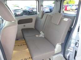 傷や汚れ等なく綺麗な車内です。シートの状態も良好です、ぜひ一度ご来店いただきご確認下さい！