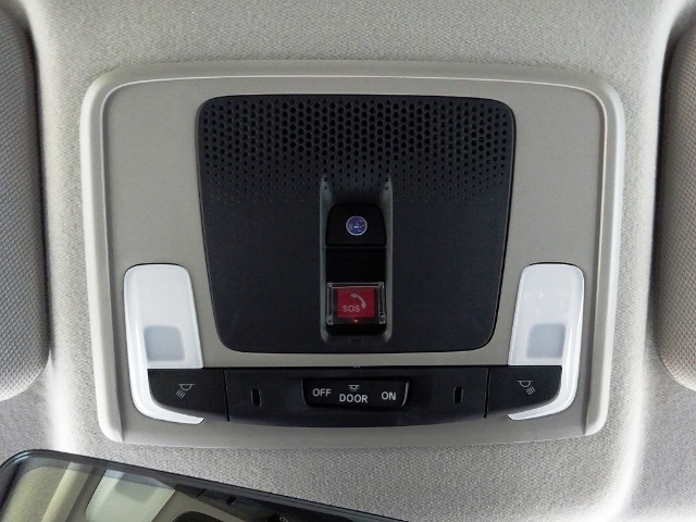 エアバック展開時自動通報や緊急時にボタンひとつで緊急サポートセンターに繋がる『Honda　CONNECT』対応です！詳しくはHondaホームページをご覧ください。