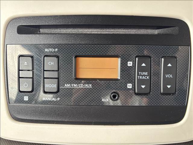 ご納車後も安心、安全なお車にお乗りいただく為にお得な保証パックもご用意しております。軽スマイルは、ご成約から納車後までお客様の大切なお車のサポートをさせていただきます！