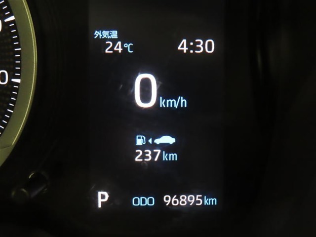 ★撮影時の走行距離は約9.7万kmです。安心のロングラン保証付きです。