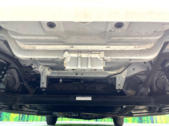 下回りがきれいなうちに、防錆加工の施工がオススメ。降雪地域はもちろん、沿岸部にお住いの方や、趣味でマリン・ウィンタースポーツをされる方にご好評いただいております。