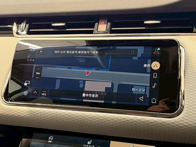 純正ナビ。フルセグ、ブルートゥースお楽しみいただけます。