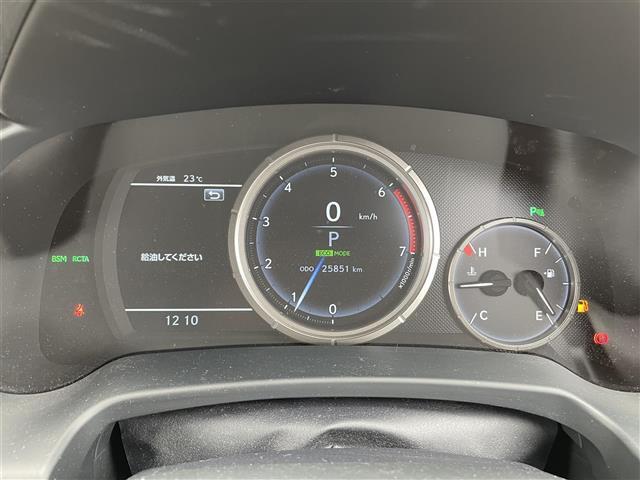 【スピードメーター】メーターがシンプルで見やすく運転しやすいですね！
