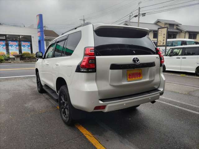 当社の車両をご覧いただき有難うございます♪お気軽にお問い合わせください！！お問合せ・ご来店の際は『カーセンサーを見た』とお知らせください。フリーダイアル：0078-6003-186817