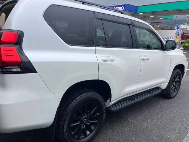 当社の車両をご覧いただき有難うございます♪お気軽にお問い合わせください！！お問合せ・ご来店の際は『カーセンサーを見た』とお知らせください。フリーダイアル：0078-6003-186817