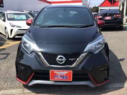 後期モデルのニスモ　V型フロントグリル　クリアコンビニリアテール　見に来てください