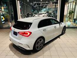 ＊アクティブブラインドスポット＆ステアリング＆ディスタンスアシスト付！！