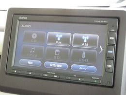 ナビゲーションはギャザズメモリーナビ（VXM-194Ci）を装着しております。AM、FM、CD、Bluetoothがご使用いただけます。初めて訪れた場所でも安心ですね！