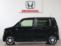 ボディカラーはクリスタルブラックパールです。