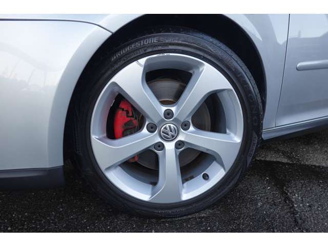 ゴルフ7　17インチアルミ