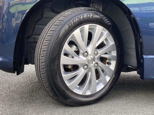 ネット画像だけではお車の状態を把握するのは難しいですよね？お車の状態やお見積り等は営業スタッフまでお気軽にお問合せ下さい。