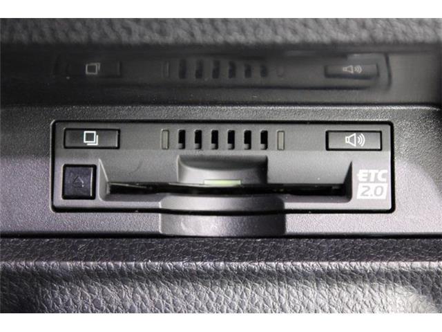 大好評のボディコーティング「ハイモースコート」もご納車までに施工可能。雨染みや線傷など中古車だからと諦めていませんか？ピカピカの状態でお乗り出しいただけます。