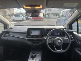 視界の良さなど、いつでも安心して運転できるようにドライバーをサポートします。