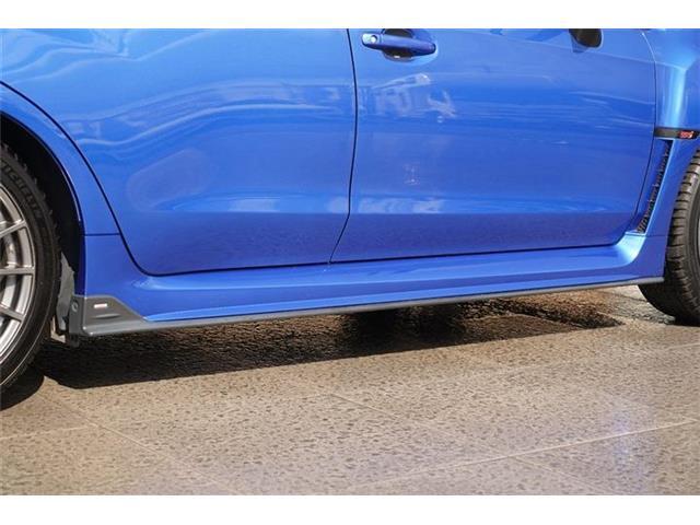 大人気ディーラーオプションのSTI製サイドアンダースポイラー装備☆スバル車専用のSTIパーツ☆空力性能を高めるとともに、洗礼されたスポーティーなデザインで存在感を一層引き上げます☆