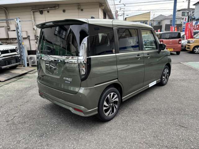 予防安全装置のブレーキサポート搭載☆カメラで前方の歩行者や車を検知！夜間の歩行者も検知できるので安心☆安心・安全のカーライフを過ごす為に欠かせない装備の一つです。是非ともご検討ください。