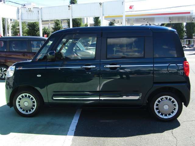 ユタカではお車のトータルサポートを目指し、お客様一人一人のご要望に合ったお車を提案出来るよう日ごろから邁進しております。　気になることは何でもお電話ください。