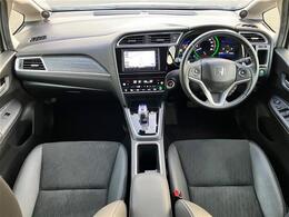 H27年8月登録【シャトルハイブリッドZ】が入荷いたしました！◆気になる車はお問い合わせください！メールでのお問い合わせも可能です！！◆試乗可能です！