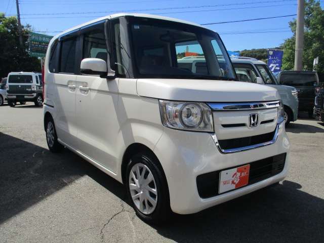 修復歴の車両も第三機関にてチェックしており、入庫時も再度確認チェックしておりますので気になる箇所などお気軽にお問合せください。