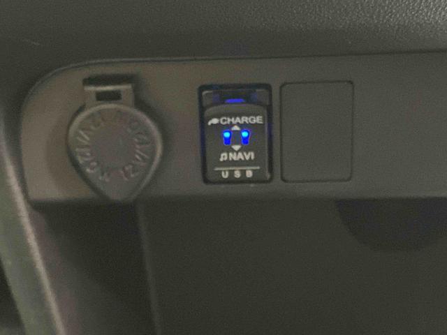 残価型クレジットもご好評いただいております！月々のお支払いを抑え、お車をお求めやすくご購入いただけます。また数年後に、高めの残価額で乗り換えの選択もしやすくなります。※詳しくはスタッフまで